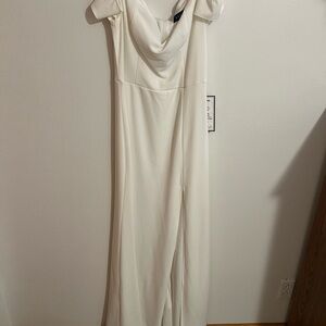 B Darlin off shoulder sweetheart neckline Maxi Dress